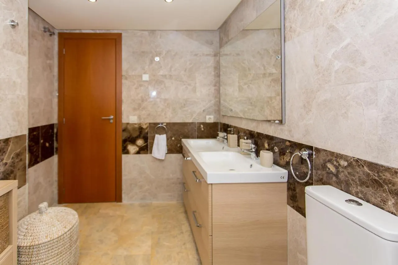 Manilva Townhouse With Spectacular Views Of Gibraltar Villa